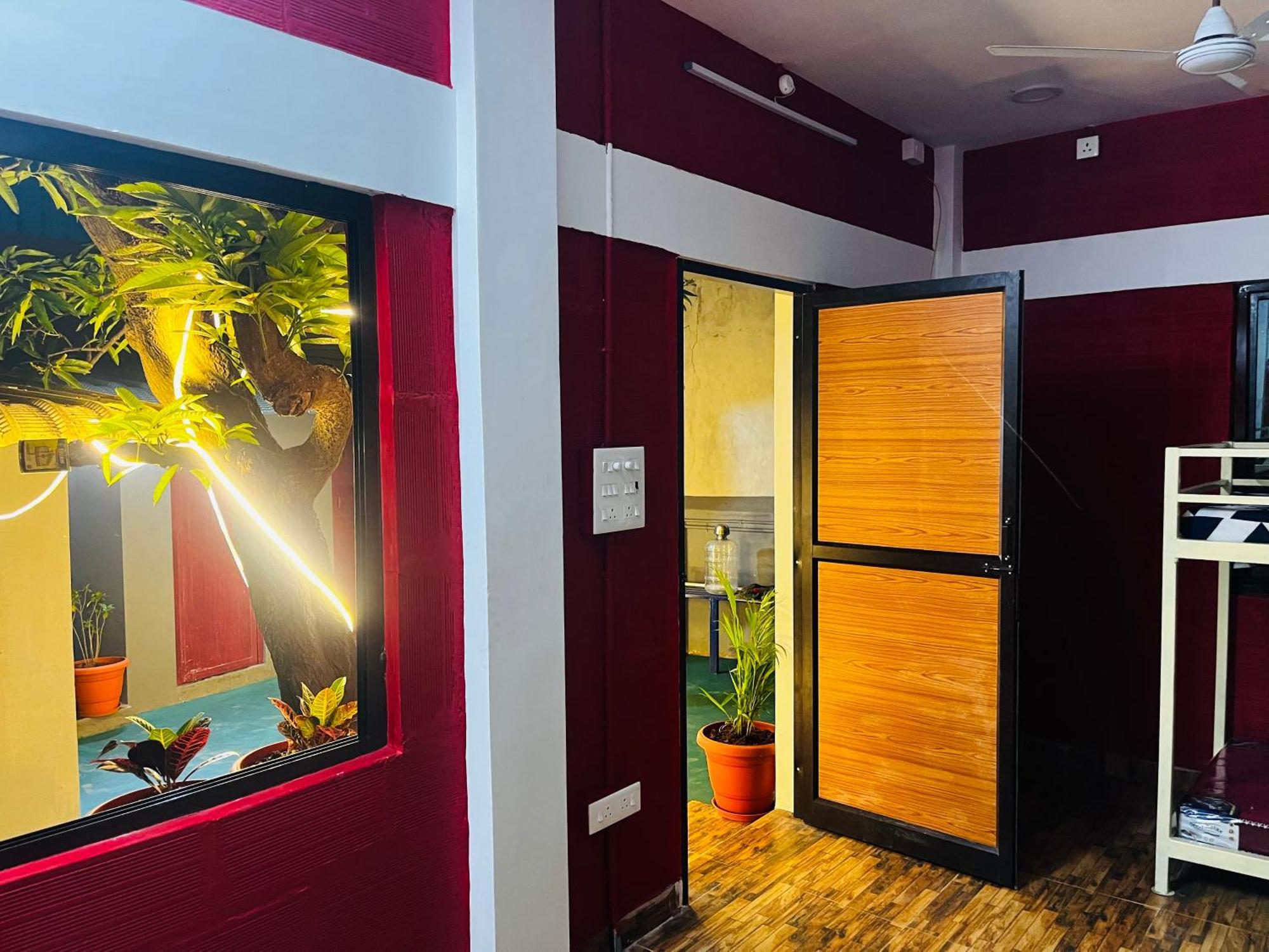 Hostel Kuruku Santhu Colive Ποντισερί Εξωτερικό φωτογραφία